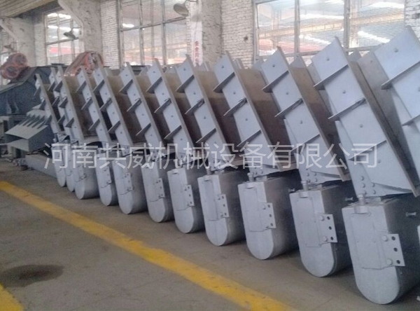 電磁振動給料機貨到現(xiàn)場